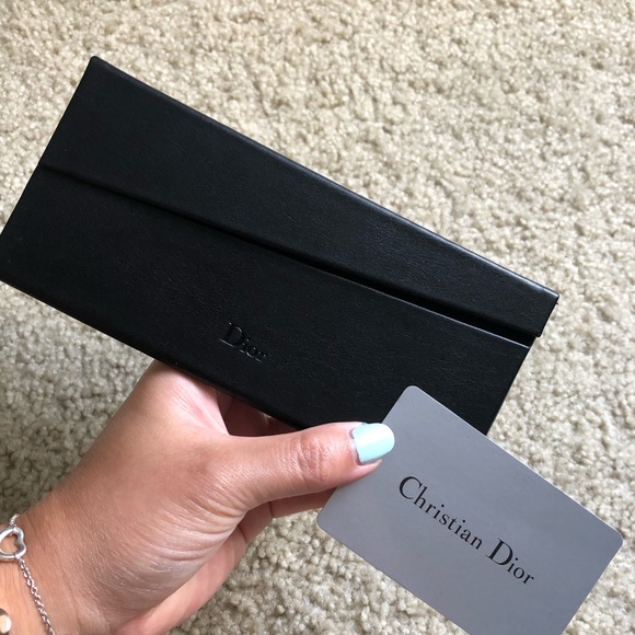 Dior Sunglasses - Picture 3 of 3